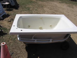 Wherlpool Bath Tub Left Or Right Handed 1,000.00 A